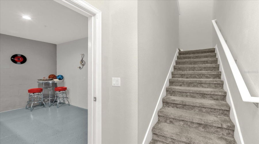 DAVENPORT, Florida 33896, 3 Bedrooms Bedrooms, ,2 BathroomsBathrooms,Residential,For Sale,OCEAN COURSE,0,MFRO6344830