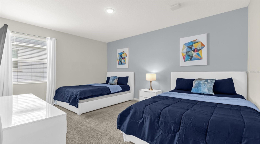 DAVENPORT, Florida 33896, 3 Bedrooms Bedrooms, ,2 BathroomsBathrooms,Residential,For Sale,OCEAN COURSE,0,MFRO6344830