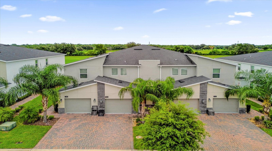 DAVENPORT, Florida 33896, 3 Bedrooms Bedrooms, ,2 BathroomsBathrooms,Residential,For Sale,OCEAN COURSE,0,MFRO6344830
