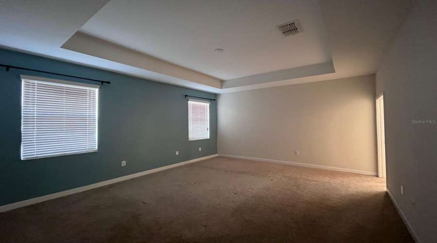 DAVENPORT, Florida 33896, 4 Bedrooms Bedrooms, ,3 BathroomsBathrooms,Residential,For Sale,CLUBMAN,0,MFRO6346607