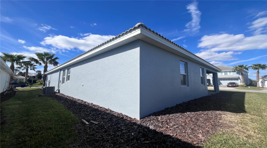 DAVENPORT, Florida 33896, 4 Bedrooms Bedrooms, ,3 BathroomsBathrooms,Residential,For Sale,CLUBMAN,0,MFRO6346607