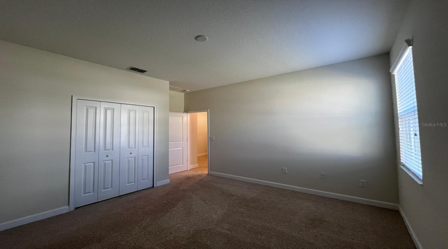 DAVENPORT, Florida 33896, 4 Bedrooms Bedrooms, ,3 BathroomsBathrooms,Residential,For Sale,CLUBMAN,0,MFRO6346607