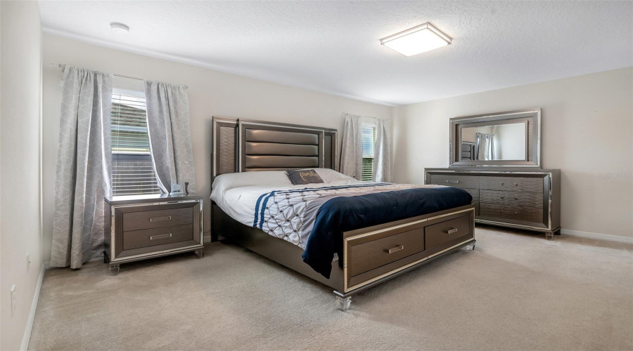 DAVENPORT, Florida 33897, 4 Bedrooms Bedrooms, ,3 BathroomsBathrooms,Residential,For Sale,OGELTHORPE,0,MFRS5134820