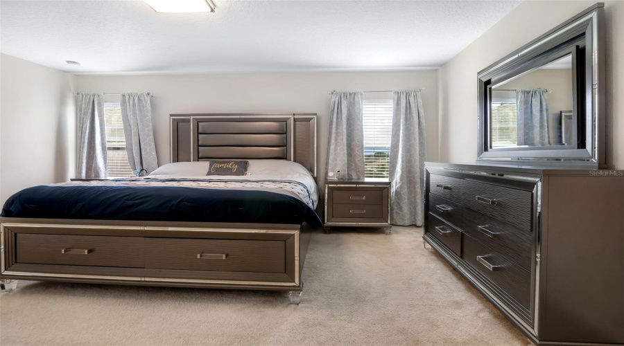 DAVENPORT, Florida 33897, 4 Bedrooms Bedrooms, ,3 BathroomsBathrooms,Residential,For Sale,OGELTHORPE,0,MFRS5134820