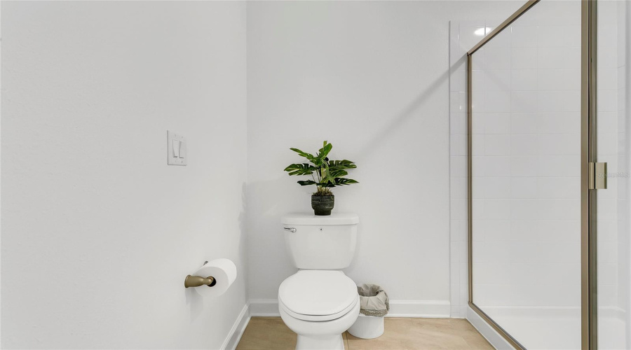 DAVENPORT, Florida 33896, 8 Bedrooms Bedrooms, ,5 BathroomsBathrooms,Residential,For Sale,DROP,0,MFRTB8430716