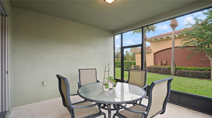 ORLANDO, Florida 32836, 4 Bedrooms Bedrooms, ,3 BathroomsBathrooms,Residential,For Sale,DELLA SCALA,0,MFRO6346693