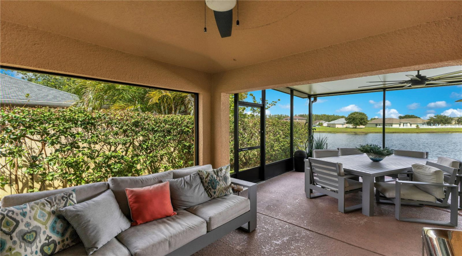 Back Screened & Covered Patio