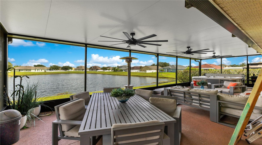 Back Screened & Covered Patio