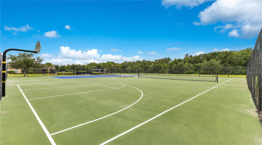 KISSIMMEE, Florida 34746, 4 Bedrooms Bedrooms, ,2 BathroomsBathrooms,Residential,For Sale,EAGLE CANYON,0,MFRO6345466