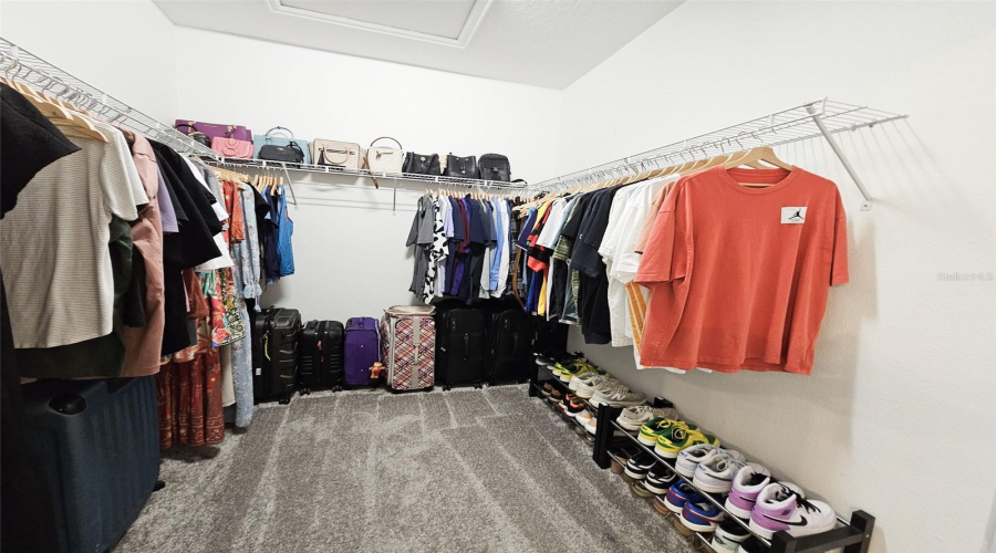 KISSIMMEE, Florida 34746, 3 Bedrooms Bedrooms, ,2 BathroomsBathrooms,Residential,For Sale,TRIBUTE,0,MFRO6346591