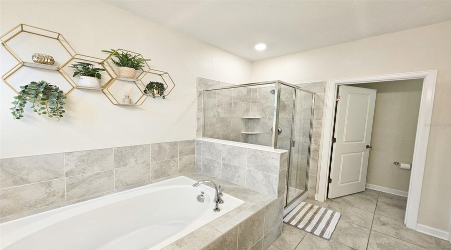 KISSIMMEE, Florida 34746, 3 Bedrooms Bedrooms, ,2 BathroomsBathrooms,Residential,For Sale,TRIBUTE,0,MFRO6346591