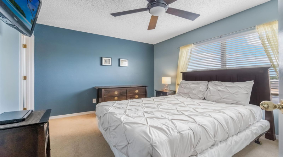 KISSIMMEE, Florida 34747, 5 Bedrooms Bedrooms, ,4 BathroomsBathrooms,Residential,For Sale,FIESTA KEY,0,MFRS5134844