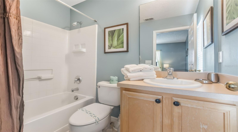 KISSIMMEE, Florida 34747, 5 Bedrooms Bedrooms, ,4 BathroomsBathrooms,Residential,For Sale,FIESTA KEY,0,MFRS5134844