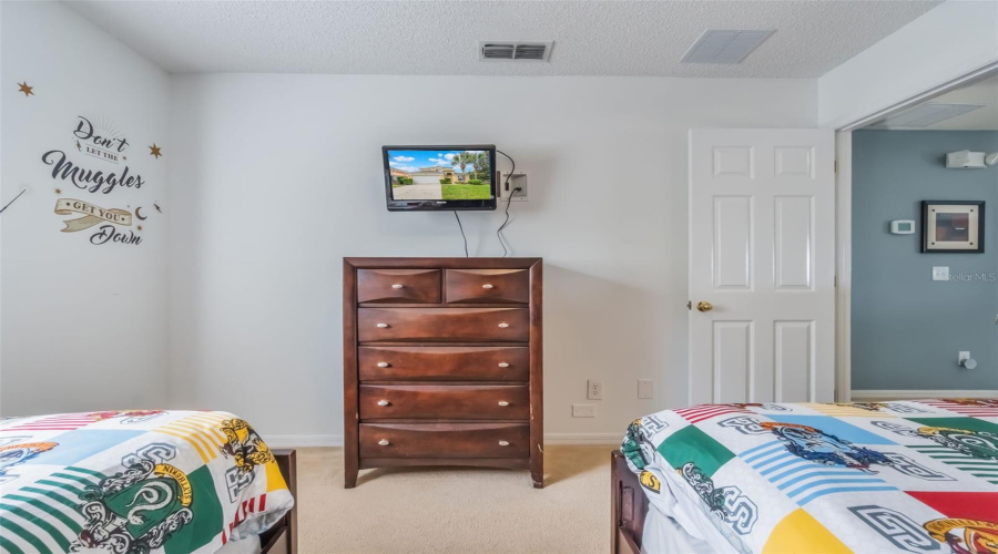 KISSIMMEE, Florida 34747, 5 Bedrooms Bedrooms, ,4 BathroomsBathrooms,Residential,For Sale,FIESTA KEY,0,MFRS5134844