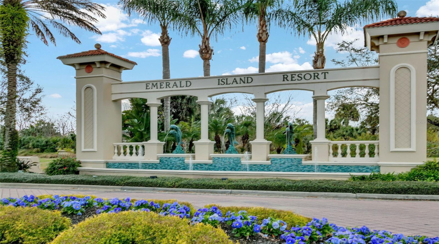 KISSIMMEE, Florida 34747, 5 Bedrooms Bedrooms, ,4 BathroomsBathrooms,Residential,For Sale,FIESTA KEY,0,MFRS5134844