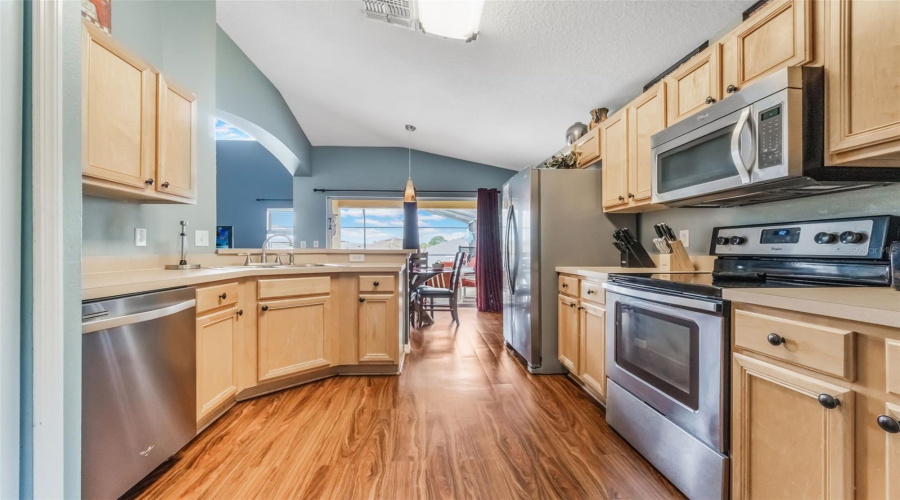 KISSIMMEE, Florida 34747, 5 Bedrooms Bedrooms, ,4 BathroomsBathrooms,Residential,For Sale,FIESTA KEY,0,MFRS5134844