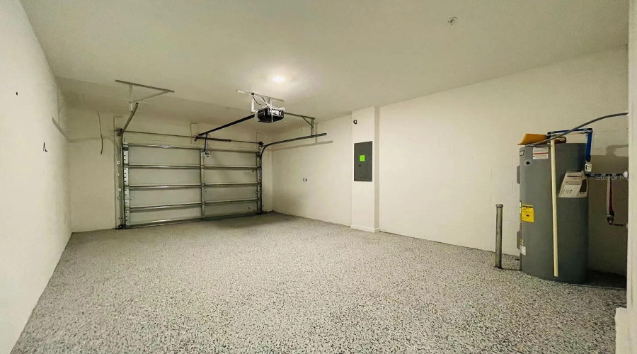 DAVENPORT, Florida 33896, 3 Bedrooms Bedrooms, ,2 BathroomsBathrooms,Residential,For Sale,DROP,0,MFRO6345315