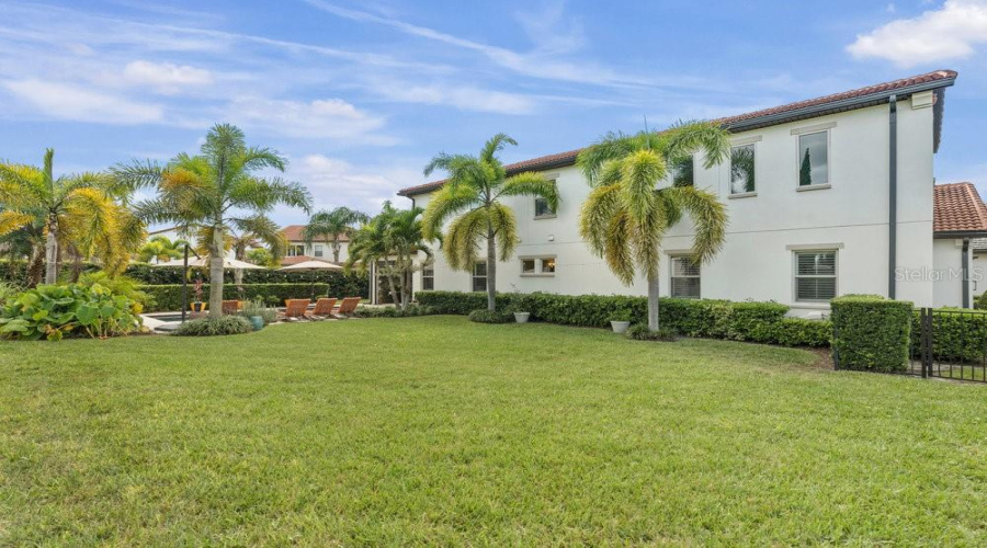 ORLANDO, Florida 32836, 4 Bedrooms Bedrooms, ,3 BathroomsBathrooms,Residential,For Sale,ROYAL CYPRESS,0,MFRS5128082