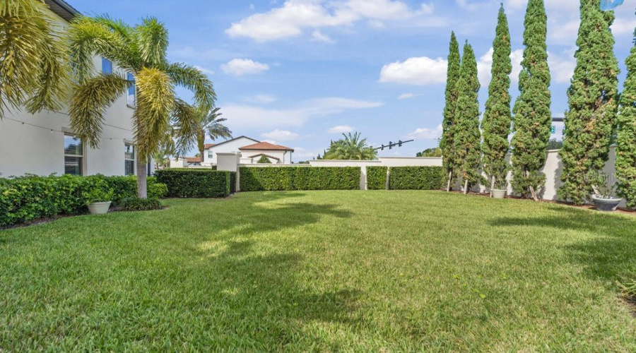 ORLANDO, Florida 32836, 4 Bedrooms Bedrooms, ,3 BathroomsBathrooms,Residential,For Sale,ROYAL CYPRESS,0,MFRS5128082