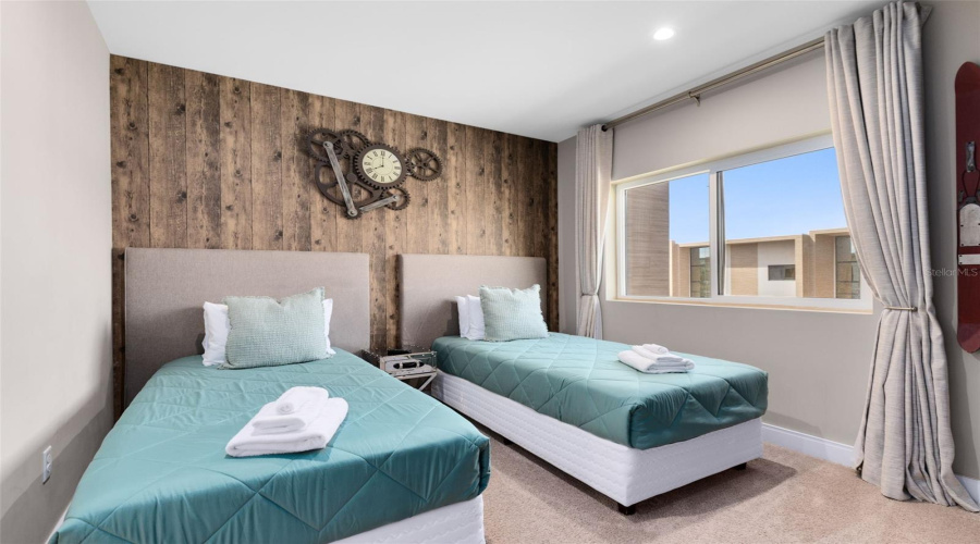 KISSIMMEE, Florida 34747, 3 Bedrooms Bedrooms, ,3 BathroomsBathrooms,Residential,For Sale,ROCKEFELLER,0,MFRO6346926