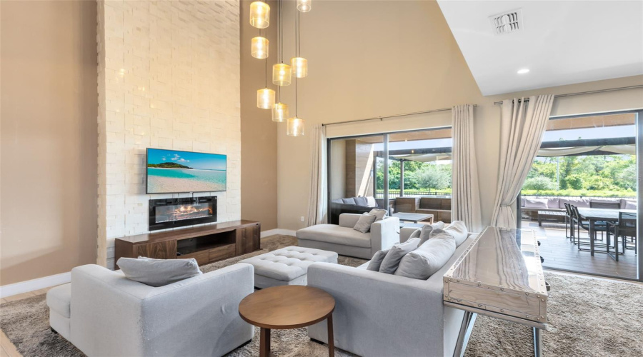 KISSIMMEE, Florida 34747, 3 Bedrooms Bedrooms, ,3 BathroomsBathrooms,Residential,For Sale,ROCKEFELLER,0,MFRO6346926