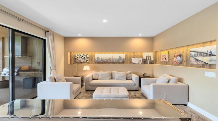 KISSIMMEE, Florida 34747, 3 Bedrooms Bedrooms, ,3 BathroomsBathrooms,Residential,For Sale,ROCKEFELLER,0,MFRO6346926