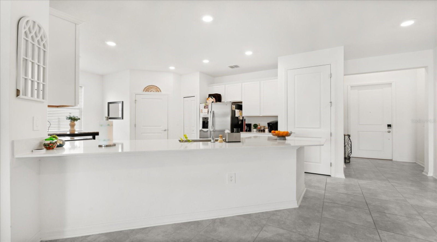 KISSIMMEE, Florida 34746, 3 Bedrooms Bedrooms, ,2 BathroomsBathrooms,Residential,For Sale,MERRYBELLS DR,0,MFRS5135364