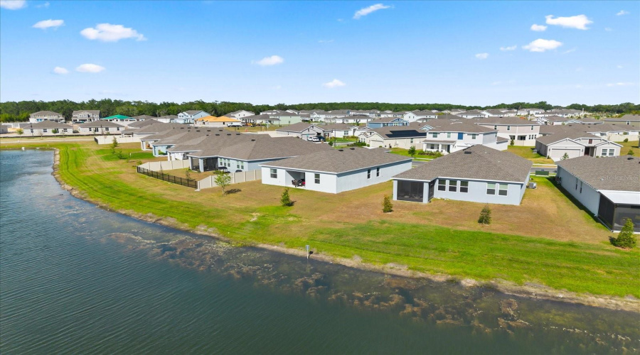 KISSIMMEE, Florida 34746, 3 Bedrooms Bedrooms, ,2 BathroomsBathrooms,Residential,For Sale,MERRYBELLS DR,0,MFRS5135364