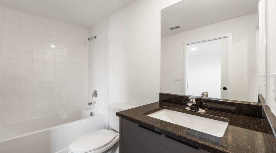 KISSIMMEE, Florida 34747, 3 Bedrooms Bedrooms, ,3 BathroomsBathrooms,Residential,For Sale,ENERGY,0,MFRO6347109