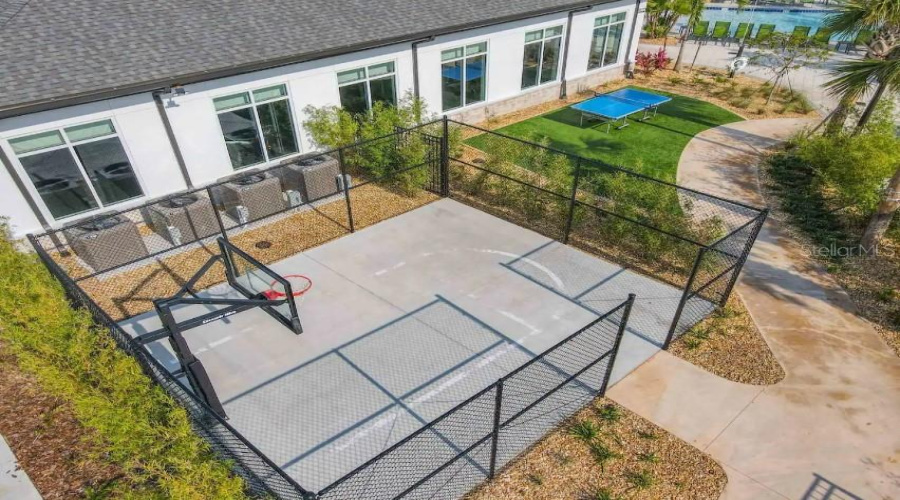 KISSIMMEE, Florida 34746, 3 Bedrooms Bedrooms, ,2 BathroomsBathrooms,Residential,For Sale,PARADOX,0,MFRO6249704