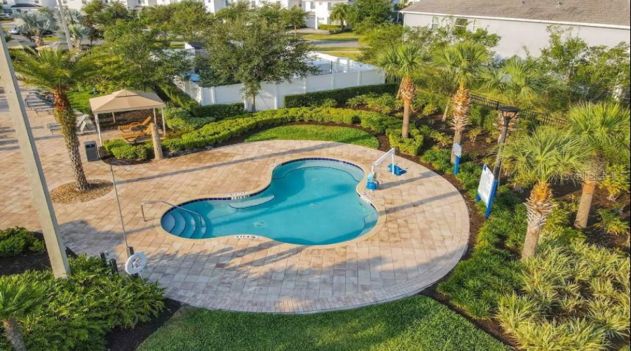 KISSIMMEE, Florida 34746, 3 Bedrooms Bedrooms, ,2 BathroomsBathrooms,Residential,For Sale,PARADOX,0,MFRO6249704