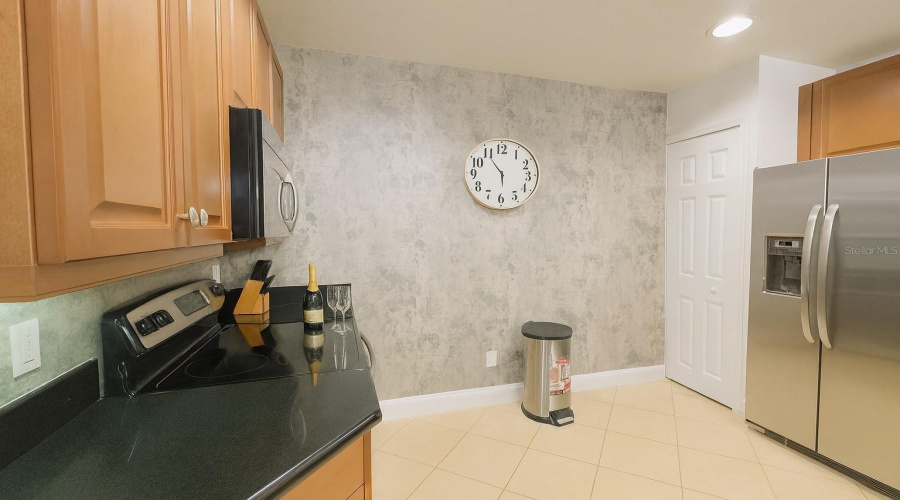 KISSIMMEE, Florida 34747, 3 Bedrooms Bedrooms, ,2 BathroomsBathrooms,Residential,For Sale,MOURNING DOVE,0,MFRO6347127