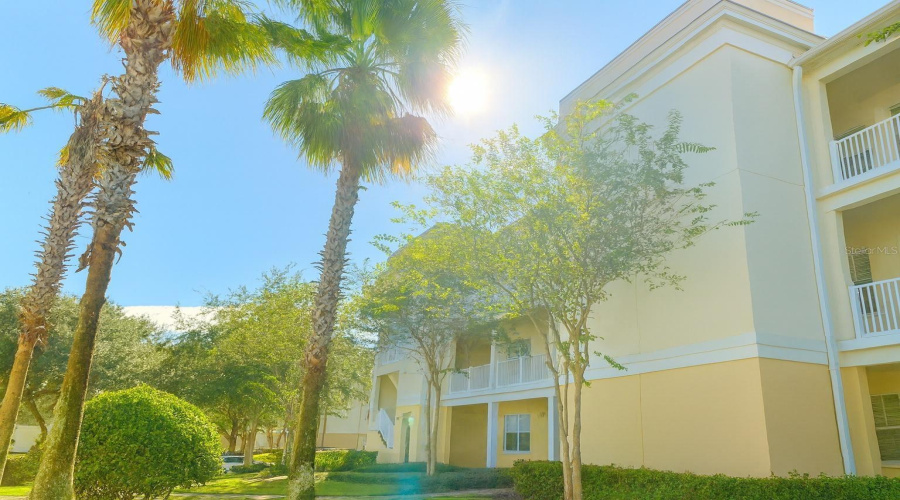 KISSIMMEE, Florida 34747, 3 Bedrooms Bedrooms, ,2 BathroomsBathrooms,Residential,For Sale,MOURNING DOVE,0,MFRO6347127