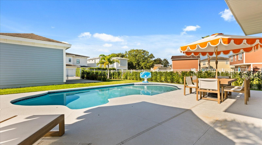 REUNION, Florida 34747, 3 Bedrooms Bedrooms, ,2 BathroomsBathrooms,Residential,For Sale,GATHERING,0,MFRO6347055