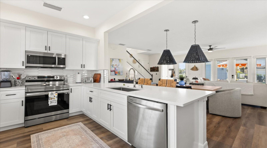 REUNION, Florida 34747, 3 Bedrooms Bedrooms, ,2 BathroomsBathrooms,Residential,For Sale,GATHERING,0,MFRO6347055