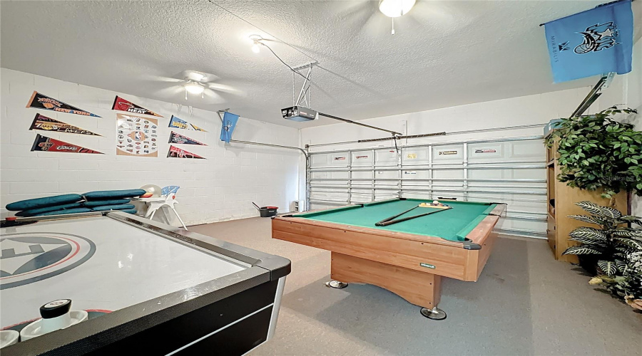 DAVENPORT, Florida 33897, 5 Bedrooms Bedrooms, ,5 BathroomsBathrooms,Residential,For Sale,TUPELO,0,MFRG5102480