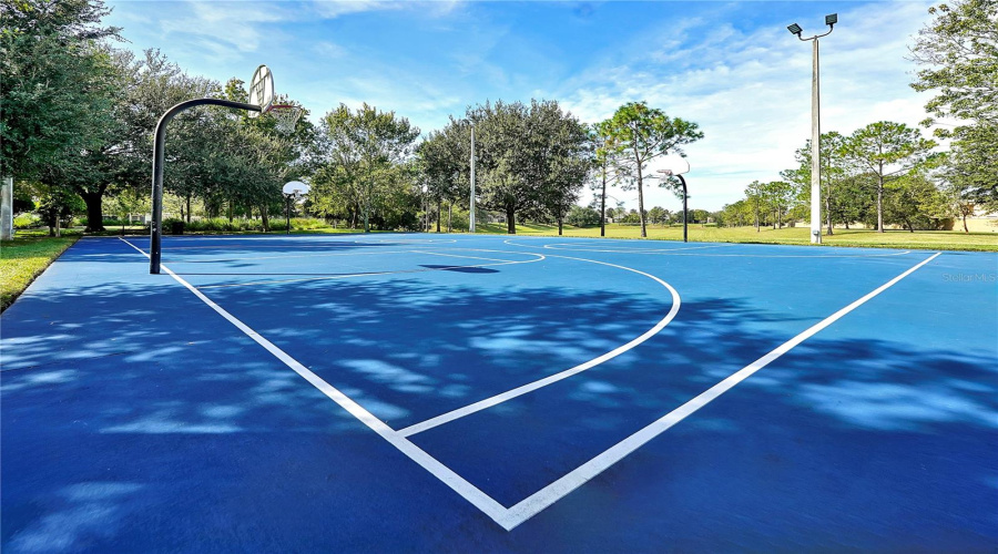 KISSIMMEE, Florida 34747, 4 Bedrooms Bedrooms, ,4 BathroomsBathrooms,Residential,For Sale,MANESTY,0,MFRO6346838