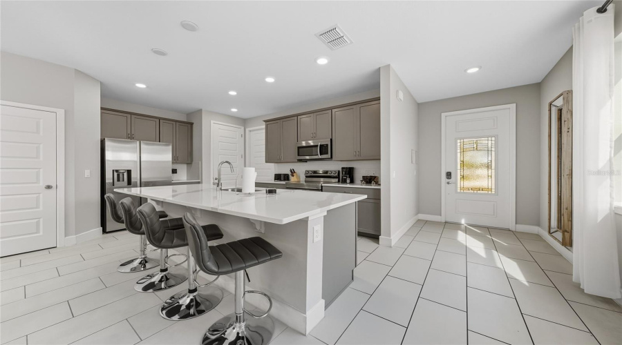 REUNION, Florida 34747, 3 Bedrooms Bedrooms, ,2 BathroomsBathrooms,Residential,For Sale,DRAW,0,MFRS5135309