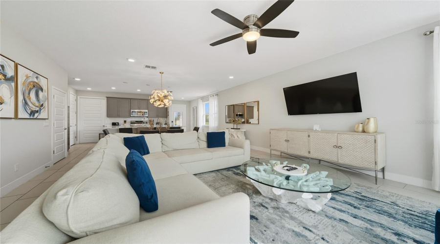 REUNION, Florida 34747, 3 Bedrooms Bedrooms, ,2 BathroomsBathrooms,Residential,For Sale,DRAW,0,MFRS5135309