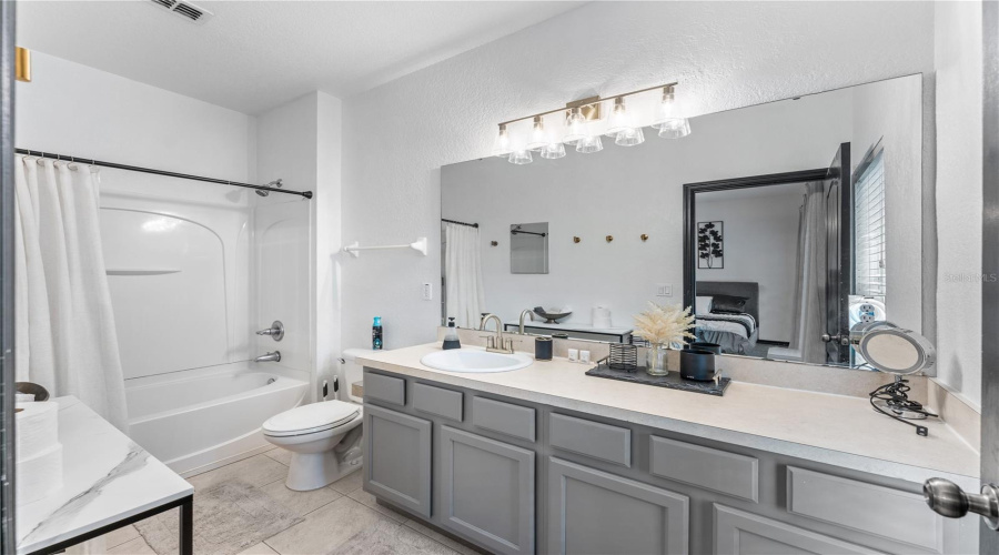 KISSIMMEE, Florida 34746, 4 Bedrooms Bedrooms, ,3 BathroomsBathrooms,Residential,For Sale,CARAVELLE,0,MFRO6347251