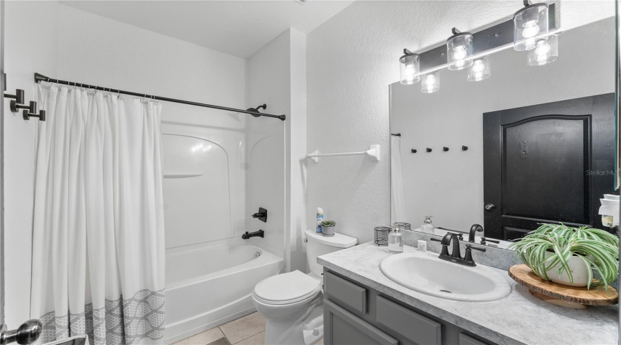 KISSIMMEE, Florida 34746, 4 Bedrooms Bedrooms, ,3 BathroomsBathrooms,Residential,For Sale,CARAVELLE,0,MFRO6347251