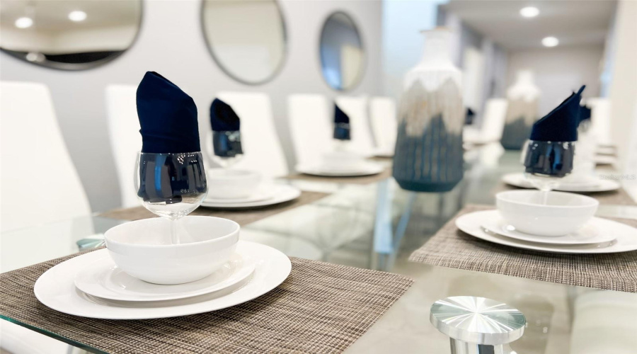 DAVENPORT, Florida 33897, 10 Bedrooms Bedrooms, ,8 BathroomsBathrooms,Residential,For Sale,LILY,0,MFRO6346929