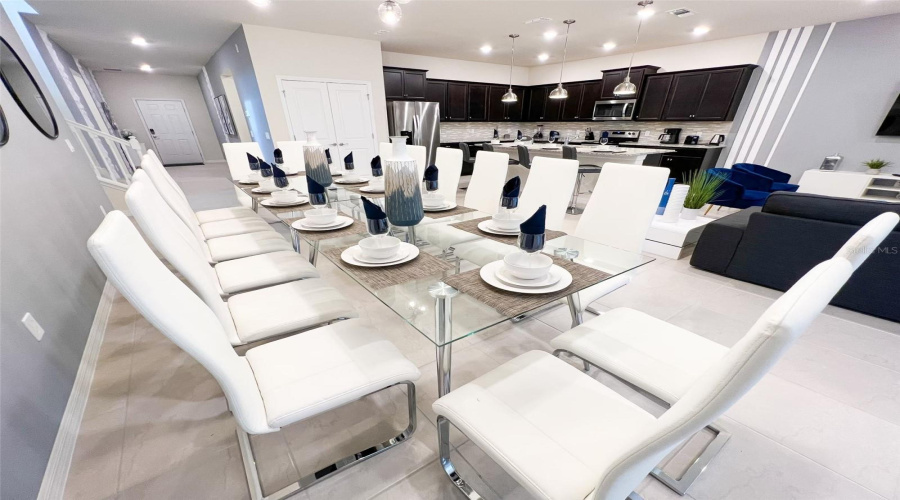 DAVENPORT, Florida 33897, 10 Bedrooms Bedrooms, ,8 BathroomsBathrooms,Residential,For Sale,LILY,0,MFRO6346929