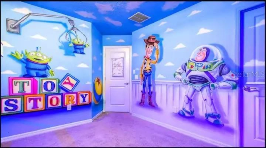 DAVENPORT, Florida 33897, 10 Bedrooms Bedrooms, ,8 BathroomsBathrooms,Residential,For Sale,LILY,0,MFRO6346929