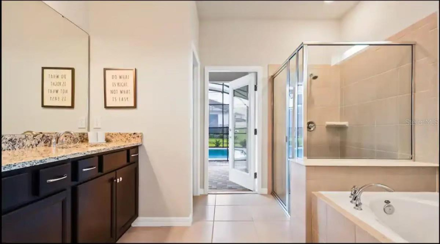 DAVENPORT, Florida 33897, 10 Bedrooms Bedrooms, ,8 BathroomsBathrooms,Residential,For Sale,LILY,0,MFRO6346929