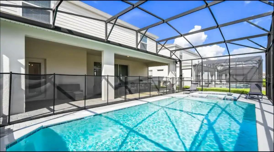 DAVENPORT, Florida 33897, 10 Bedrooms Bedrooms, ,8 BathroomsBathrooms,Residential,For Sale,LILY,0,MFRO6346929