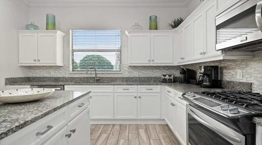 REUNION, Florida 34747, 7 Bedrooms Bedrooms, ,7 BathroomsBathrooms,Residential,For Sale,SPARKLING,0,MFRO6260024