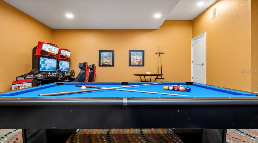 REUNION, Florida 34747, 7 Bedrooms Bedrooms, ,7 BathroomsBathrooms,Residential,For Sale,SPARKLING,0,MFRO6260024