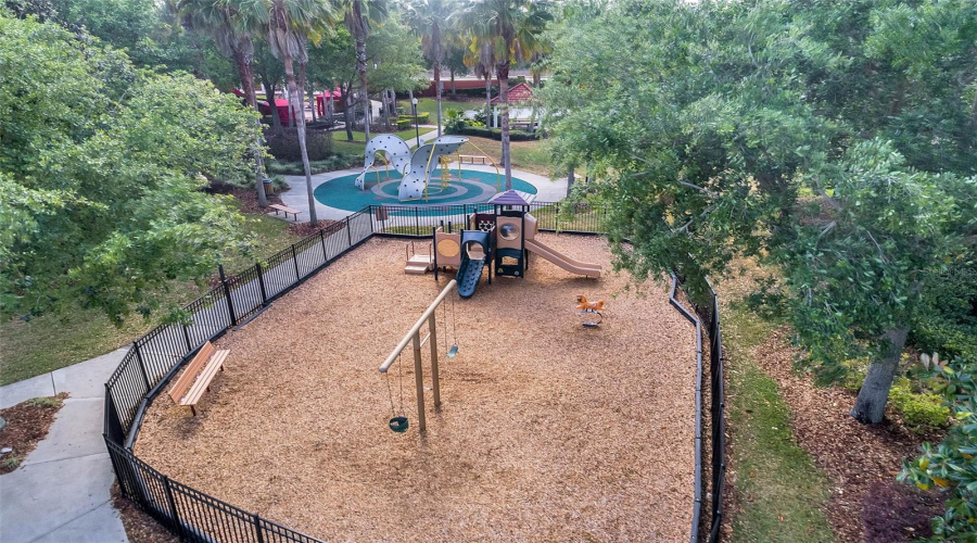 DAVENPORT, Florida 33897, 4 Bedrooms Bedrooms, ,3 BathroomsBathrooms,Residential,For Sale,SARAGOSSA,0,MFRS5121531