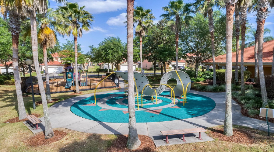 DAVENPORT, Florida 33897, 4 Bedrooms Bedrooms, ,3 BathroomsBathrooms,Residential,For Sale,SARAGOSSA,0,MFRS5121531